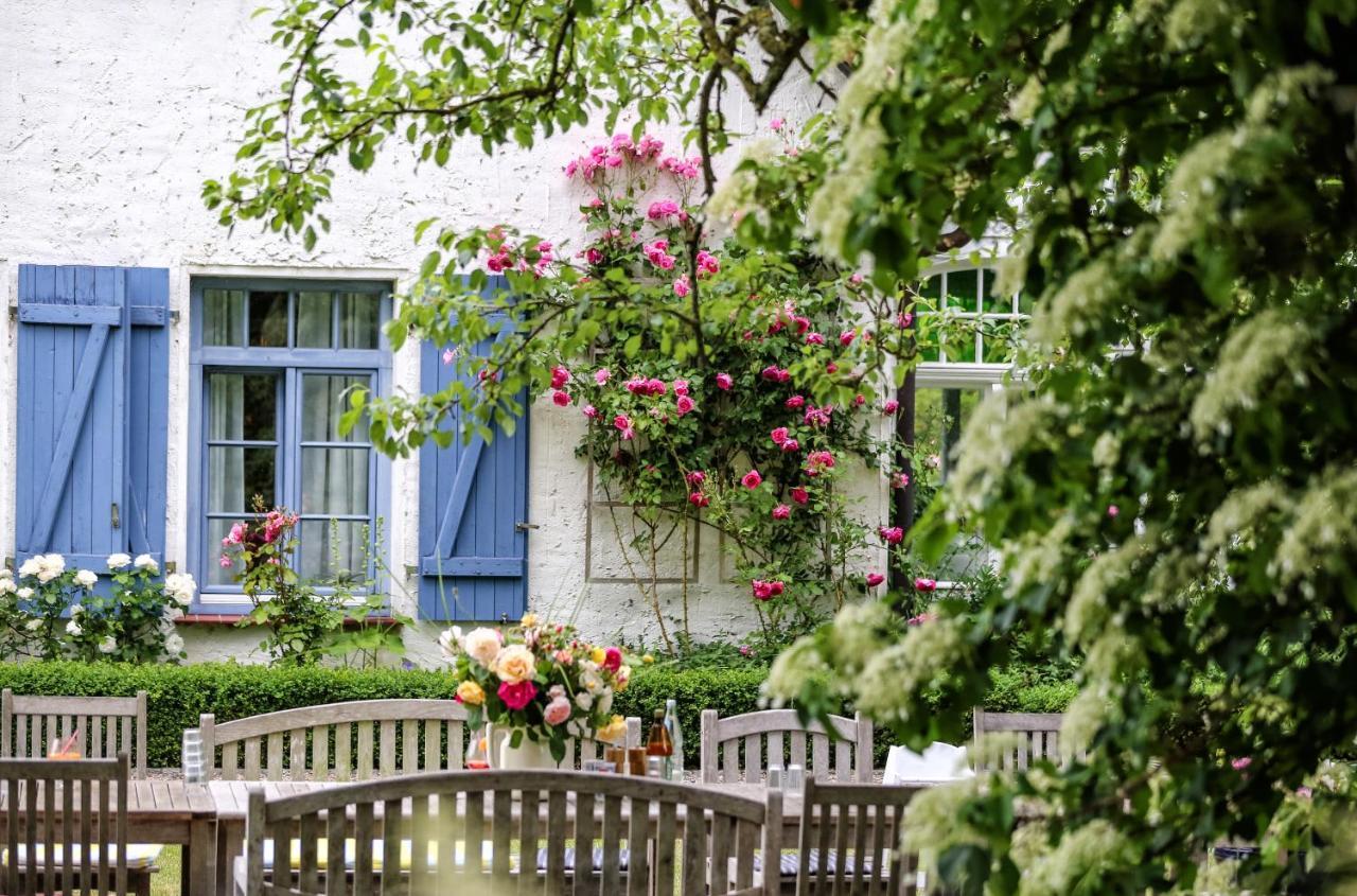 Landhaus Einer Malerin Poseritz エクステリア 写真